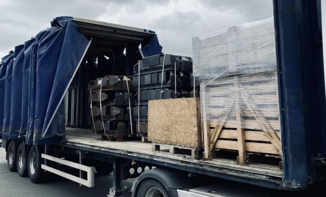 Transport en Tautliner, Rouen, ELTS – Étienne Leloup Transports Spéciaux